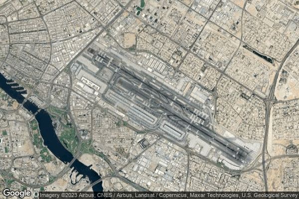 Dubai International airport at Dubai (United Arab Emirates) aviation ...