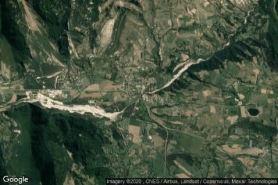 Vue aérienne de La Roche-des-Arnauds