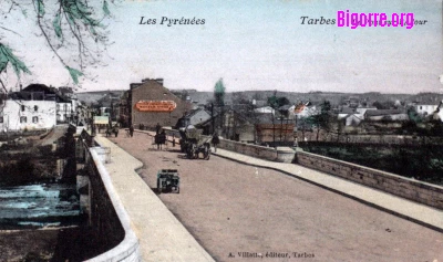 Pont au dessus de l'Adour à Tarbes