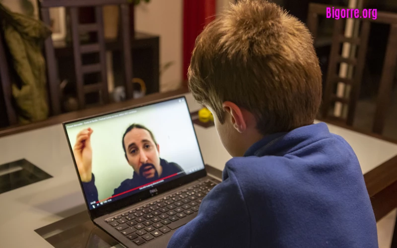 Ouverture par écran interposé du festival Contes en Hiver