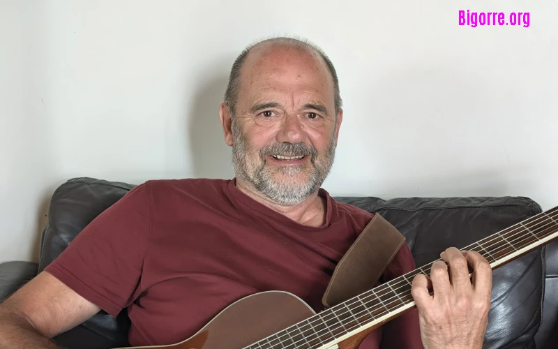 Frédéric Salbans se promène de cairns en chansons