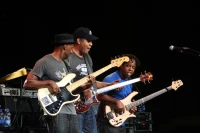 02/08/09 : Stanley Clarke, Marcus Miller et Victor Wooten à Jazz In Marciac/ Stéphane Boularand (c)Bigorre.org