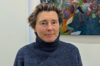 Laëtitia Lecque et une œuvre qui était exposée à Tarbes Laëtitia Lecque et une œuvre qui était exposée à Tarbes